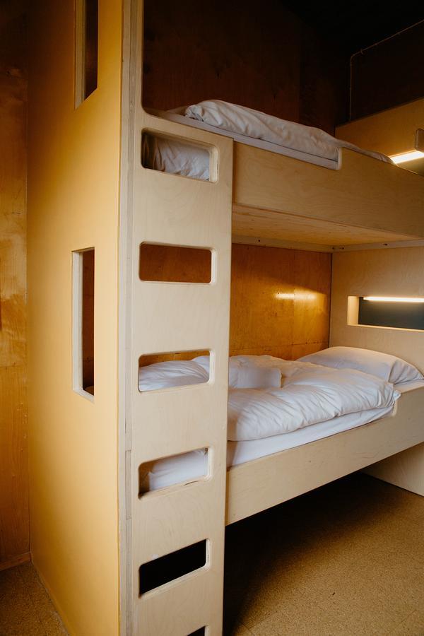 Seydisfjordur Hafaldan Hi Hostel - Harbour Building מראה חיצוני תמונה